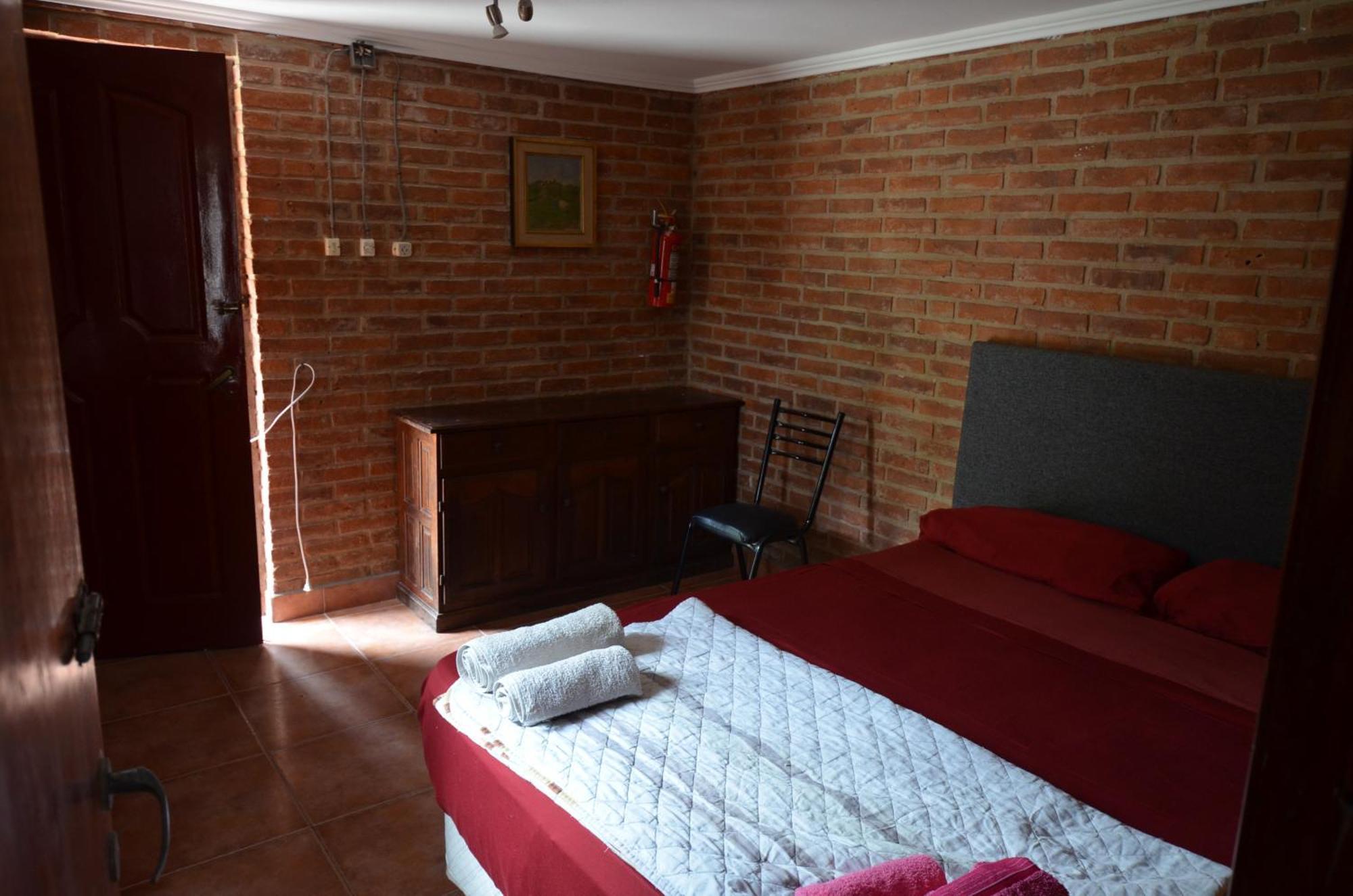 Auberge de jeunesse Casa Marina Argentina De Aeropuerto Ezeiza Chek-In 24 H 10 Minutos De Aeropuerto à Monte Grande Extérieur photo